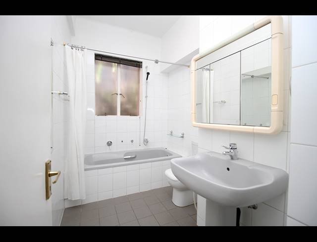3 BEDROOM APARTMENT FOR SALE IN HOUGHTON ESTATE